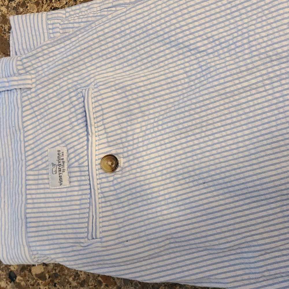 Vineyard Vines Seer sucker shorts